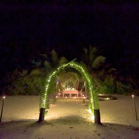 Hotel Dhiguveli Maldives Dhigurah  Zewnętrze zdjęcie
